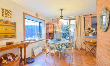 Casa en Las Condes 3D 2B 2E Gran jardín