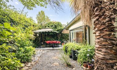 Casa en Las Condes 3D 2B 2E Gran jardín