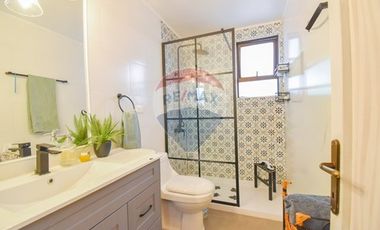 Casa en Las Condes 3D 2B 2E Gran jardín