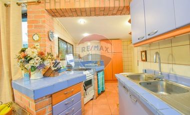 Casa en Las Condes 3D 2B 2E Gran jardín