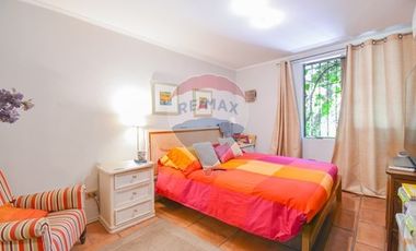 Casa en Las Condes 3D 2B 2E Gran jardín