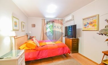 Casa en Las Condes 3D 2B 2E Gran jardín