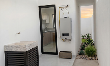 Diseño en Doble Altura y Ready para Auto Eléctrico