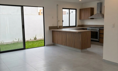 Diseño en Doble Altura y Ready para Auto Eléctrico