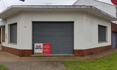 Local en Alquiler en Martinez con 3 Oficinas