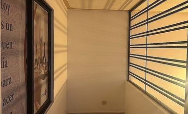 Local en Tejeda Av. Amsterdam