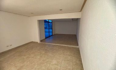 Local en Tejeda Av. Amsterdam