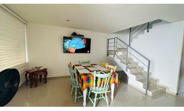 Casa Esquinera en Conjunto cerrado cerca a la playa - 060-