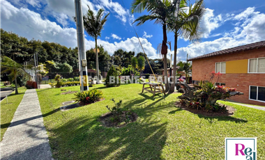 CASA EN ARRIENDO – CONJUNTO CERRADO $3.100.000