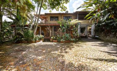 Finca en Venta en La Estrella sector de Ancón