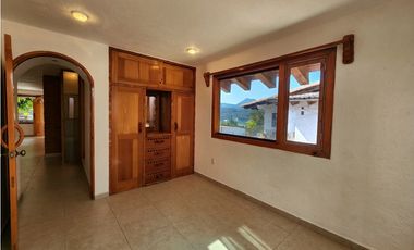 DEPARTAMENTO EN RENTA, VALLE DE BRAVO