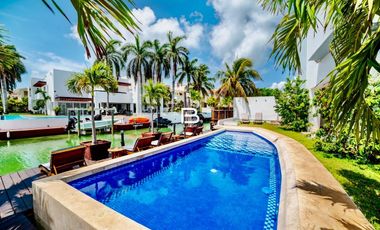 Isla Dorada  Casa en Venta con Muelle