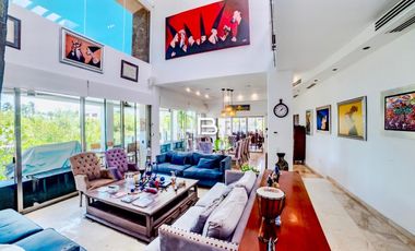 Isla Dorada  Casa en Venta con Muelle