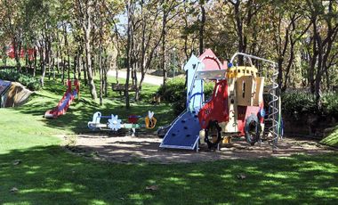 Residencia Sofía en El Cielo Country Club: Elegancia y Vida de Alto Nivel