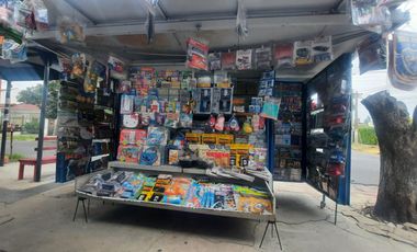 Venta de Fondo de Comercio " Puesto de Diario con Reparto"