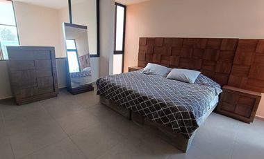 Villa(Brisa Coral) Amueblada con Piscina y Roof en Venta en Chelem