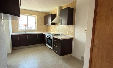 Casa en Renta en El Castaño Metepec