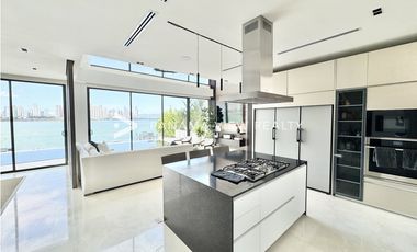 OCEAN REEF VILLA / PUNTA PACIFICA / VENTA