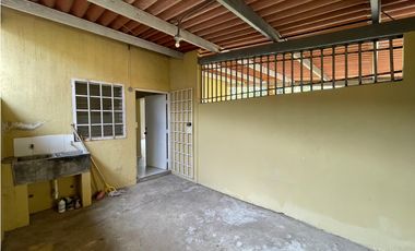 SAN ANTONIO / PRADERAS DE SAN ANTONIO / 250M / 3 HABITACION / TERRAZA