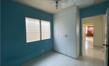 SAN ANTONIO / PRADERAS DE SAN ANTONIO / 250M / 3 HABITACION / TERRAZA