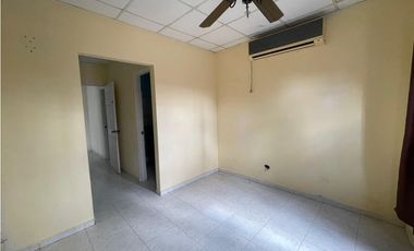 SAN ANTONIO / PRADERAS DE SAN ANTONIO / 250M / 3 HABITACION / TERRAZA
