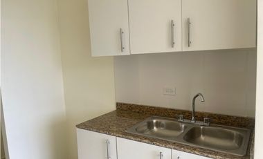 ALQUILER DE APARTAMENTO EN PH TORRES DEL CRISOL III VACIO A ESTRENAR