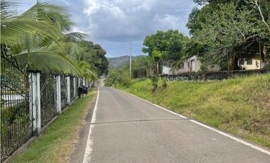 CHILIBRE / TERRENO PLANO / 5200M / SOBRE CALLE / IDEAL PARA VIVIENDA