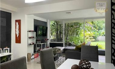 VENTA DE OPORTUNIDAD, APTO CON JARDN EN ALTAMIRA GARDENS (MC)