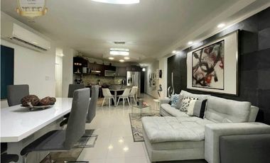 VENTA DE OPORTUNIDAD, APTO CON JARDN EN ALTAMIRA GARDENS (MC)