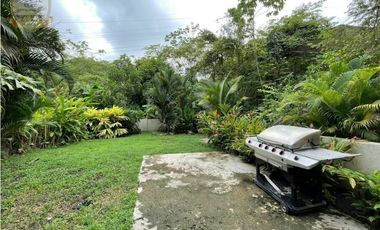 VENTA DE OPORTUNIDAD, APTO CON JARDN EN ALTAMIRA GARDENS (MC)