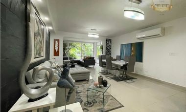 VENTA DE OPORTUNIDAD, APTO CON JARDN EN ALTAMIRA GARDENS (MC)