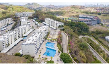 VENTA DE OPORTUNIDAD, APTO CON JARDN EN ALTAMIRA GARDENS (MC)