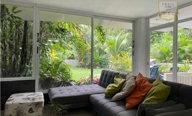 VENTA DE OPORTUNIDAD, APTO CON JARDN EN ALTAMIRA GARDENS (MC)
