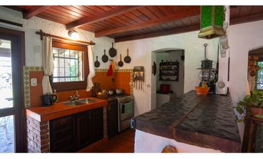 Casa Quinta Con Piscina Y Gran Parque En Luján Lote De 1.958 M²- Lujan