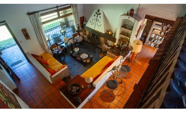 Casa Quinta Con Piscina Y Gran Parque En Luján Lote De 1.958 M²- Lujan
