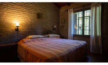 Casa Quinta Con Piscina Y Gran Parque En Luján Lote De 1.958 M²- Lujan