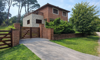 CASA 3 AMB SIERRA DE LOS PADRES CON GAS NATURAL