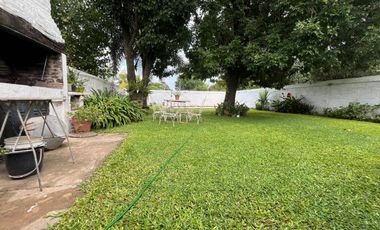 Casa 2 dormitorios con pileta en Santo Tome