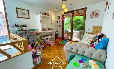 Casa en Venta en Sagrados Corazones / Campus Oriente UC