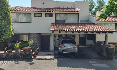 RENTA casa en condominio  Lomas Memetla