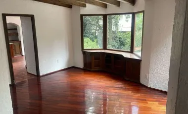 Casa en venta en San Bernabé Ocotepec, La Magdalena Contreras, Ciudad de México