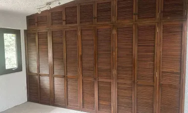 Casa en venta en San Bernabé Ocotepec, La Magdalena Contreras, Ciudad de México