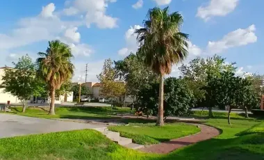 CASA EN VENTA EN VEREDAS DE SANTA RITA