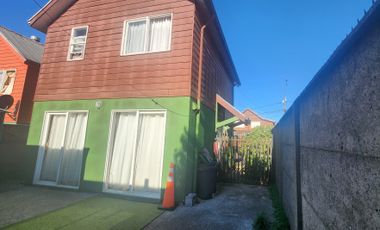 CASA LOMAS DEL RIO 2  CERCANO AL HOSPITAL Y COLEGIOS