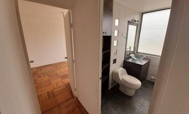 Amplio y conectado en Providencia OFICINA