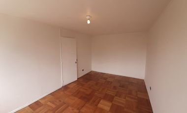 Amplio y conectado en Providencia OFICINA