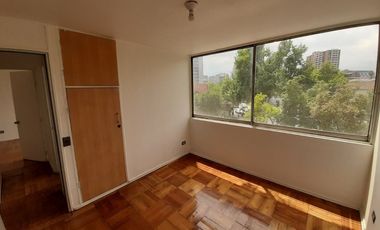 Amplio y conectado en Providencia OFICINA