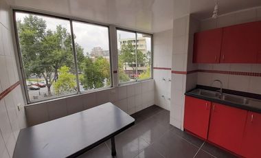 Amplio y conectado en Providencia OFICINA