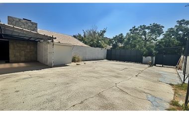 GRAN UBICACION  METRO MANQUEHUE ,6 oficinas,