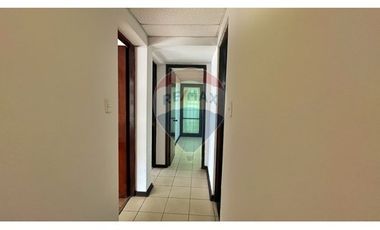 GRAN UBICACION  METRO MANQUEHUE ,6 oficinas,